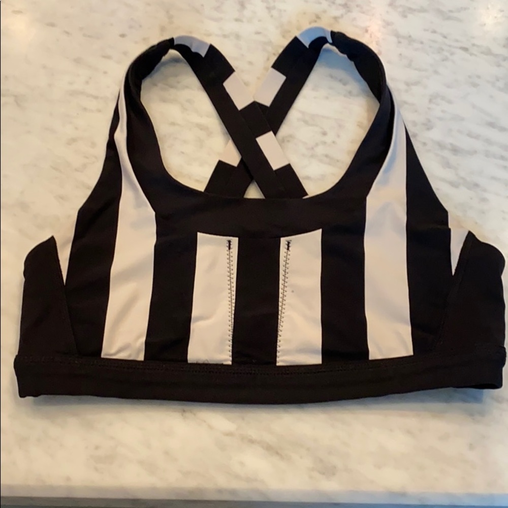 Lululemon Stuff Your Bra - high impact sports bra